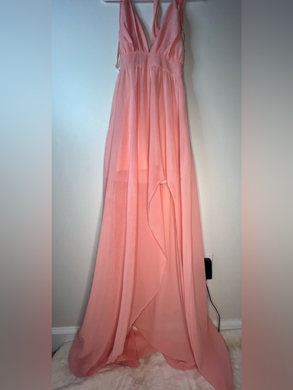 Elegant Light Pink Maxi Dress with Plunging V-Neck
